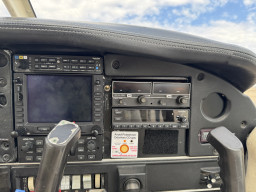 08-n199pg-avionics